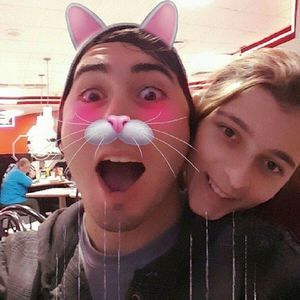 Meet your Posher, Ray